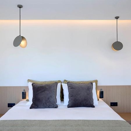 Twinn Downtown Piraeus, Santikos Collection 外观 照片
